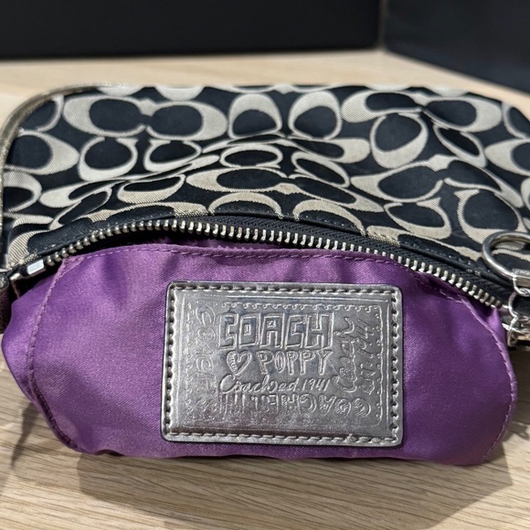 Coach Poppy Signature Pleated Crossbody Bag in Black/Grey Metallic Silver - Picture 6 of 11